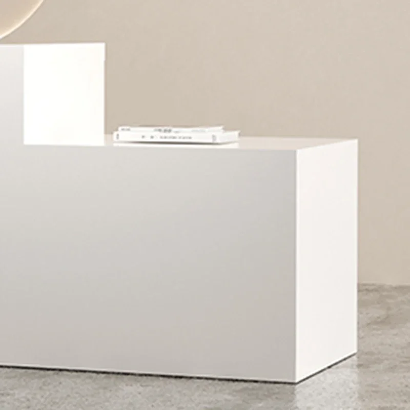Italian Style Clothing Store R - مراجعة Office Furniture High End وسعره